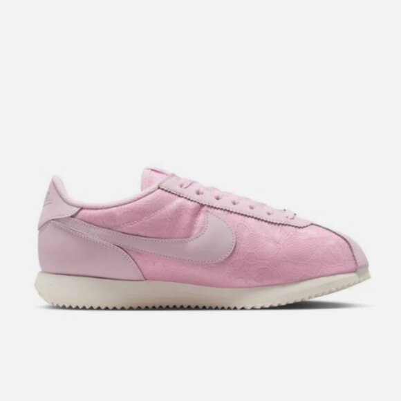 Nike Cortez Pink Foam Soft Pearl Summit White Women's Size US7-9 New - Picture 3 of 8